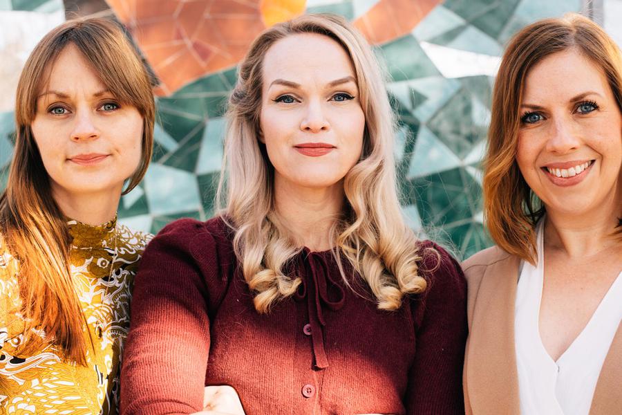 Tugatish bilan qattiq blowjob