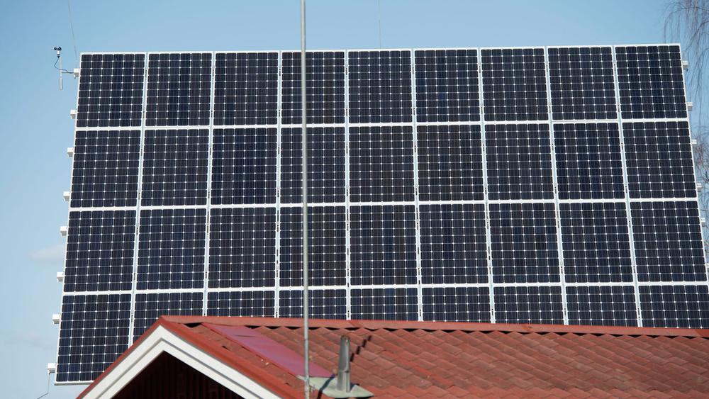 Lång väntan på solcellsbidrag ETC Örebro