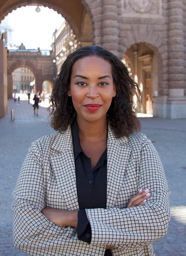 Porno: Doktorda qattiq jazo