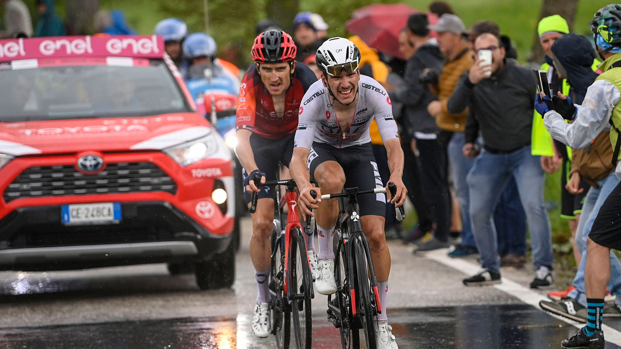 Toyota sponsrar cykeltävlingen Giro d’Italia. 