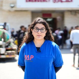 Yalangoch qizlar retro video