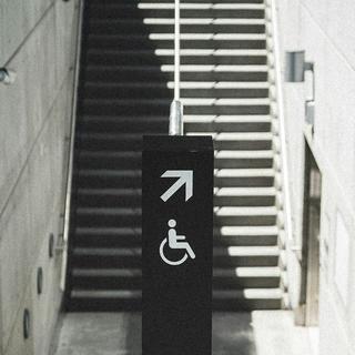 204003