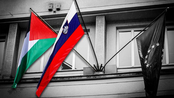 Den palestinska flaggan bredvid den slovenska på en myndighetsbyggnad i Sloveniens huvudstad Ljubljana, maj 2024.