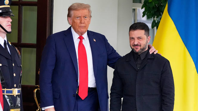 USA:s president Donald Trump och Ukrainas president Volodymyr Zelenskyj. Arkivbild.
