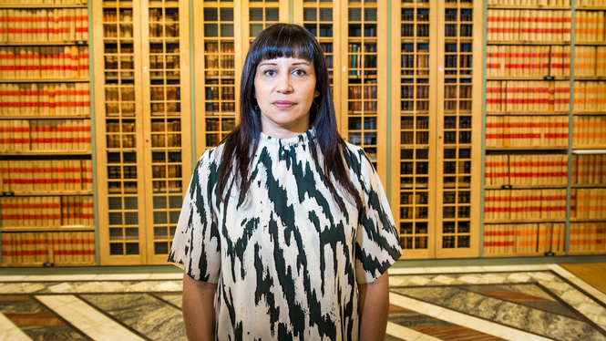 Rossana Dinamarca har lämnat Vänsterpartiet efter över fyrtio år som medlem.