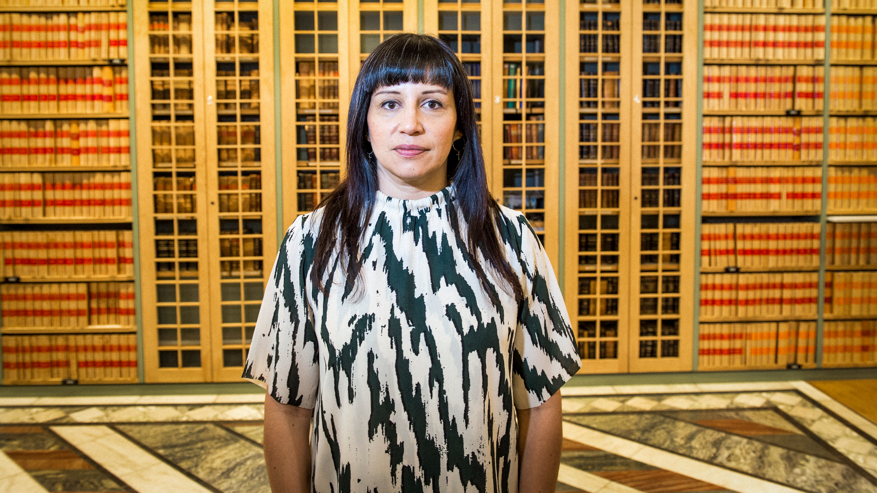 Rossana Dinamarca har lämnat Vänsterpartiet efter över fyrtio år som medlem.