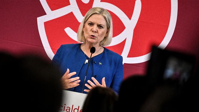 Magdalena Andersson (S) håller linjetal och presskonferens.