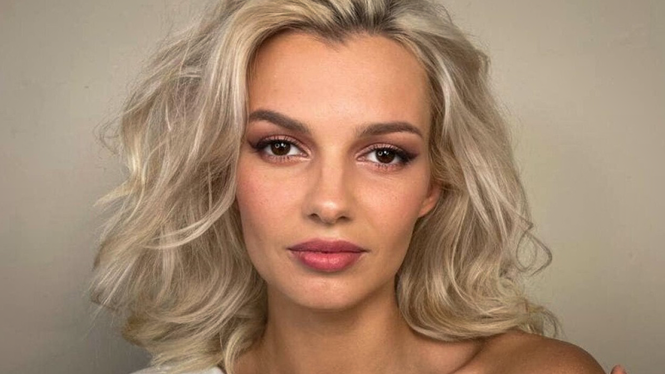 För drygt en månad sedan mördades Iryna Zarutska, 23, på bussen på väg hem från jobbet. Nu blottar sig rasismens innersta kärna på X, menar Andreas Gustavsson.