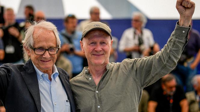 Paul Laverty tillsammans med den mångårige samarbetspartnern Ken Loach.