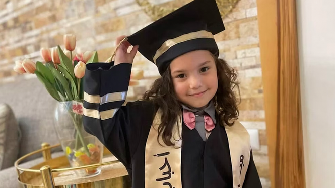 Hind Rajab blev fem år gammal. Innan hon dog så ringde hon till Palestinska röda halvmånen och vädjade om hjälp.