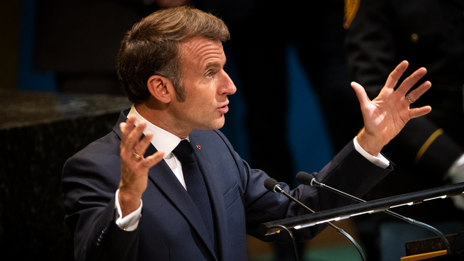 Frankrikes president Emmanuel Macron vid FN-mötet där erkännandet av Palestina meddelades och beskrevs som ”enda lösningen som kan ge Israel fred” .