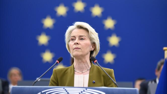 EU-kommissionens ordförande Ursula von der Leyen under ett tal i Strasbourg tidigare i september. Arkivfoto.