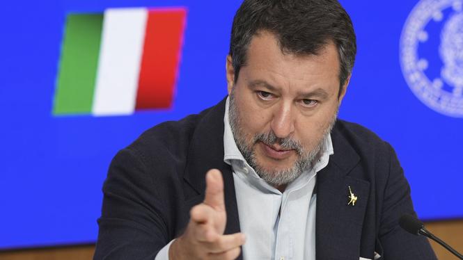 Matteo Salvini vill införa ett poängsystem för invandrare.