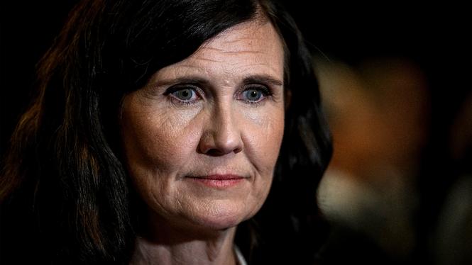 Vi äter någon middag. Men jag säger heller aldrig så tydligt som jag borde gjort i offentligheten: Jag tyckte att hon var en utmärkt chef, skriver Henrik Jalalian.