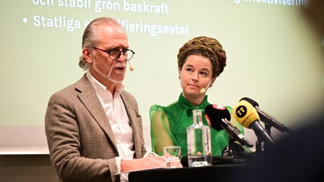 Miljöpartiets språkrör Daniel Helldén kan tänka sig att bli kompost.