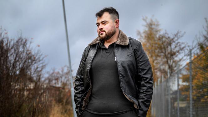 ”Det kanske är lätt för andra att glömma bort det som hände, men inte för mig. Jag bär detta i min kropp”.