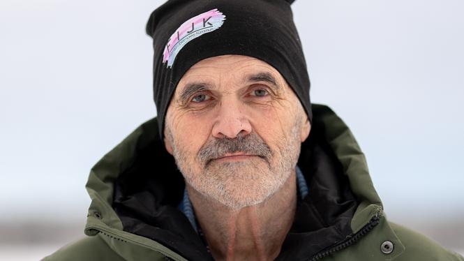 Istället för ett återvandringsbidrag tycker Roland Boman (Fjk), kommunalråd i Jokkmokk, att regeringen borde lägga pengarna på ett flyttbidrag till Jokkmokk eller andra glesbyggdskommuner i Norrbotten, som skriker efter arbetskraft.