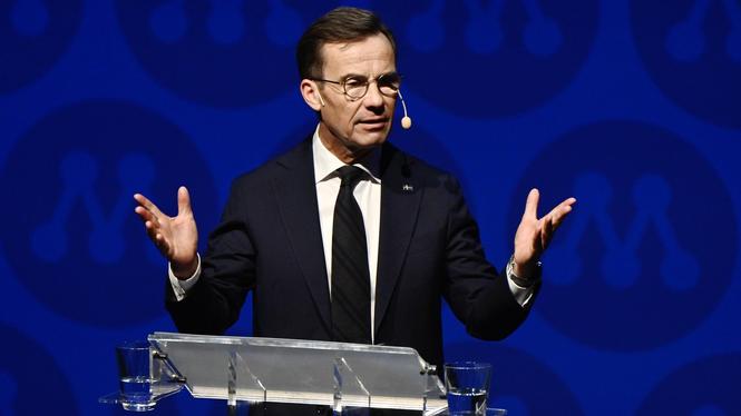 Moderaternas partiledare och statsminister Ulf Kristersson (M) talar på Moderaternas arbetsstämma i Västerås.