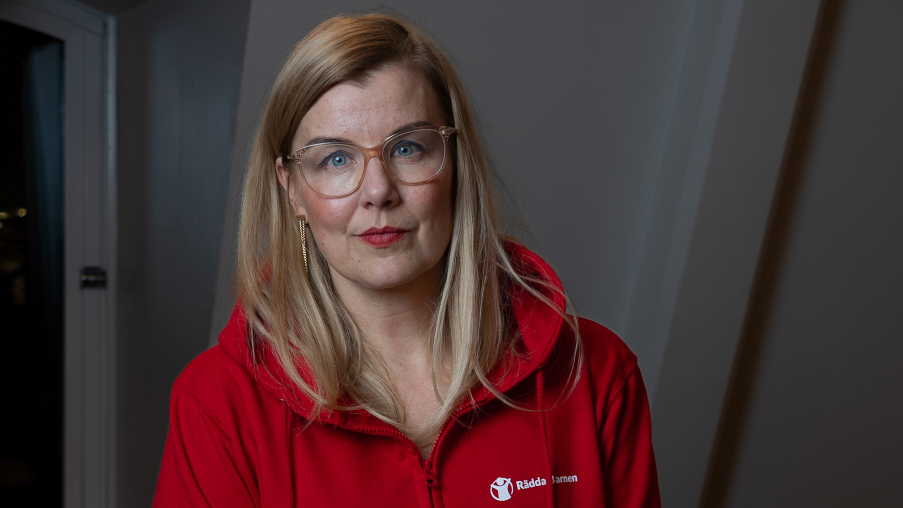 Fram träder en syn där barn ska straffas i stället för att skyddas, där rättigheter gäller vissa barn och försvagas för andra, skriver Sara Damber.