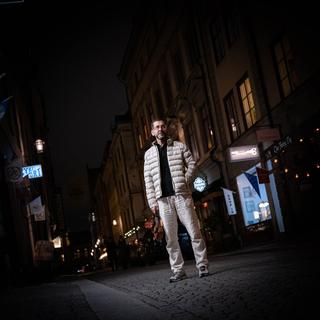 ”Jag promenerade och njöt av vädret och folkmyllret. Det är vad jag minns”, säger Mohammad Al Uaudt Allah om natten som förändrade hans liv.
