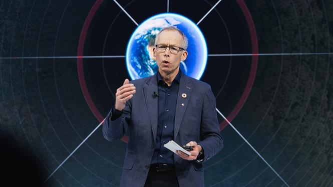 Johan Rockström, en av världens ledande klimat- och miljöforskare, varnar för att klimatupphettningen kan gå snabbare än tidigare forskning visat.