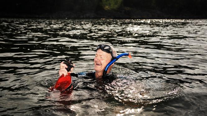 Niklas Wennberg odlar musslor tillsammans med 50 andra familjer på Tjörn. Deras marina kolonilott ger dem god mat, närkontakt med havets mångfald och trevlig samvaro.