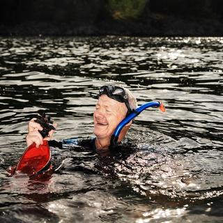 Niklas Wennberg odlar musslor tillsammans med 50 andra familjer på Tjörn. Deras marina kolonilott ger dem god mat, närkontakt med havets mångfald och trevlig samvaro.