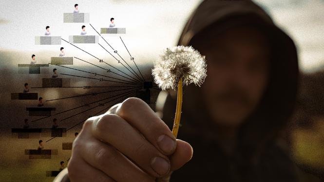 Rysk-lettiskt nätverk utnyttjade hans identitet. Målvakter säljs för 120 000 kronor – Lukas fick en femhundring.