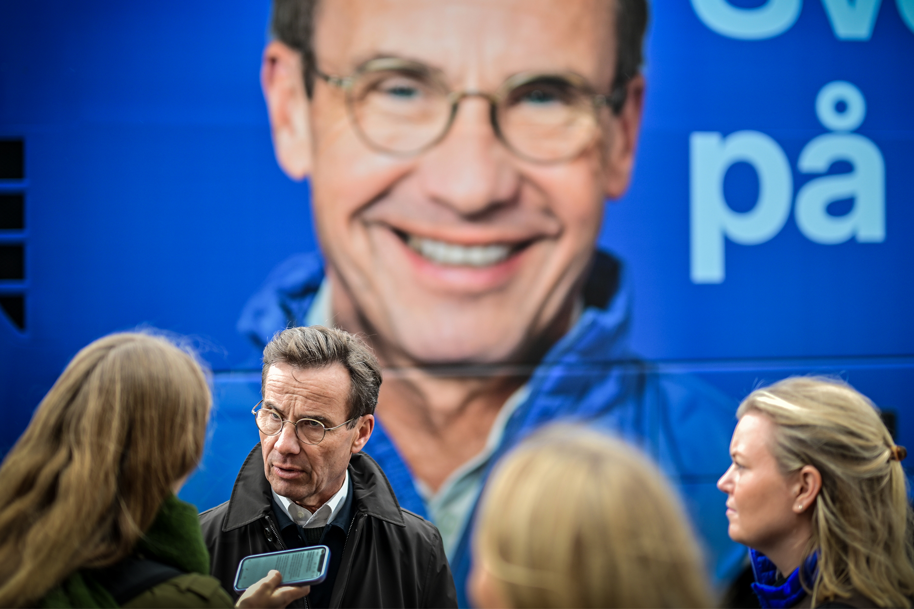 Statsminister Ulf Kristersson (M) under den bussturné Dagens Nyheter stängdes ute ifrån.