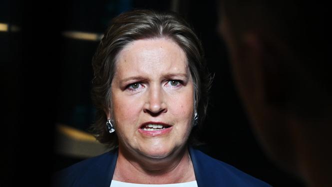 EU-toppkandidaten Karin Karlsbro (L).