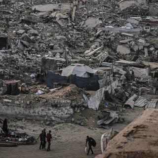 Precis allt tyder på att Hamas naglar sig fast, beredda att bokstavligen gå över lik för att fortsatt styra tillvaron för två miljoner människor, som heller inte ges mycket till alternativ, skriver Andreas Gustavsson.