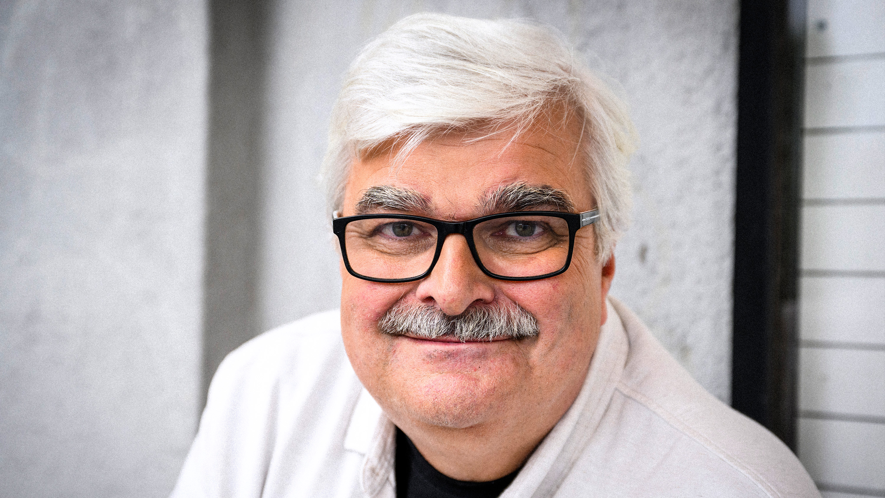 Håkan Juholt under en pressträff inför premiären av SVT:s nya realitysatsningen "Spelet."