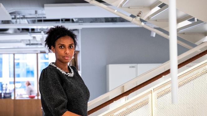 Luul Jama är grundare till och verksamhetschef på Existera, en ideell förening som jobbar mot könsstympning.