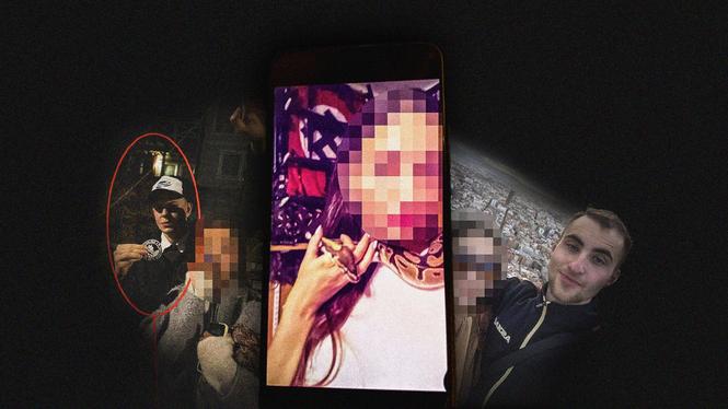 Ruben Nordlund Ehnberg till höger gör sieg heil och håller upp ett White boys-klistermärke. I mitten den 18-åriga kvinnan som lockade ut offret ur hans föräldrahem. Sebastian Holmberg med samma kvinna till höger.