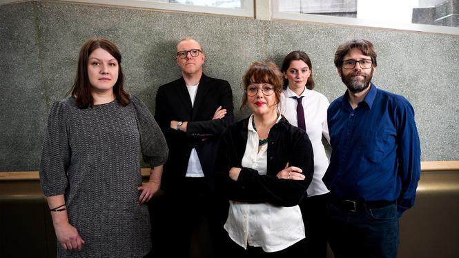 Laddade för valår. Från vänster: Jenny Lindström, Gustav Gelin, Ulrika Lindahl, Laura Ingemarsson och Olof Klugman.