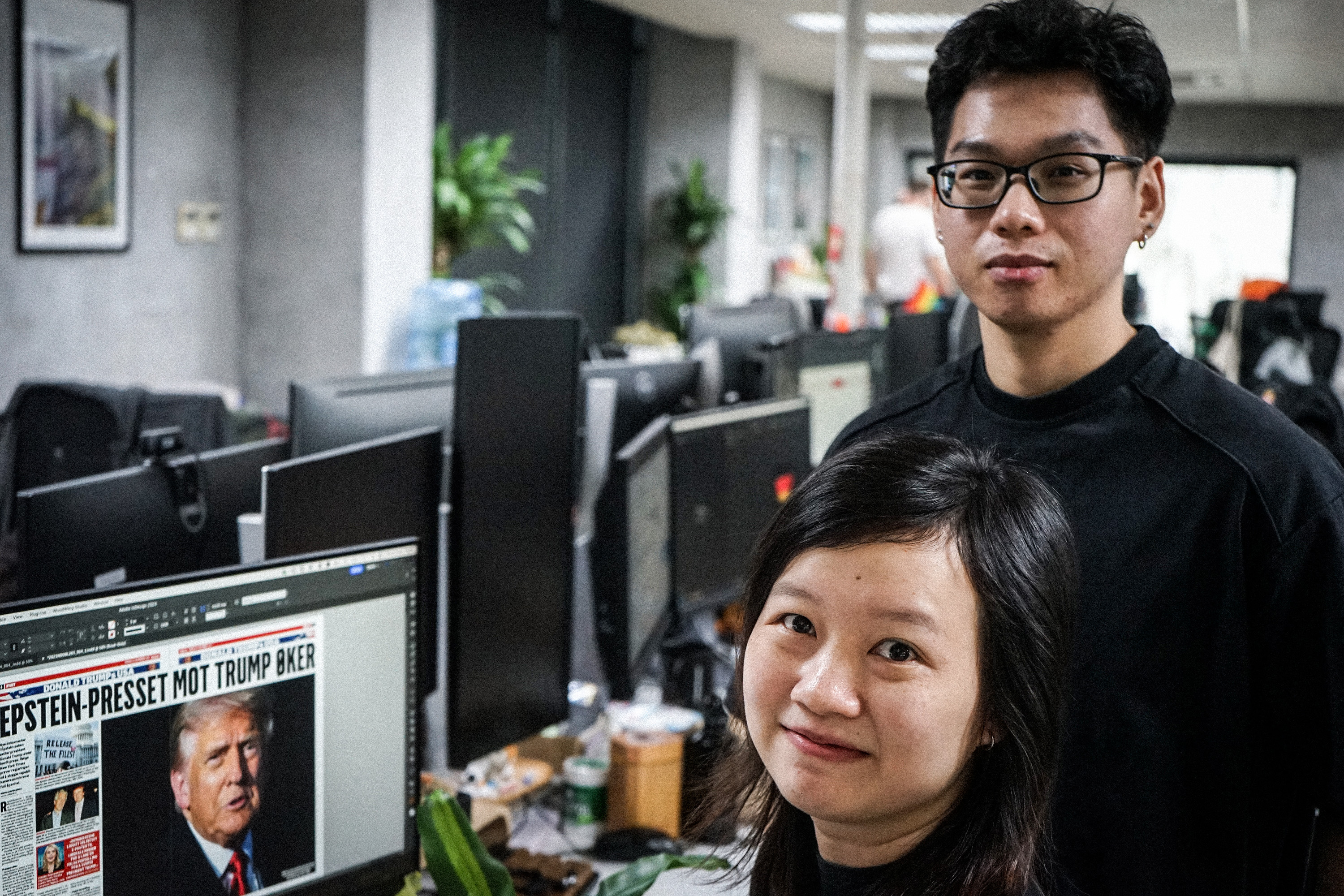 Danska platschefen ser inga problem: ”Jag ser affischer med hammaren och skäran – men jag och alla här kan titta på CNN och köpa New York Times” • Dagens ETC har besökt kontoret dit mediehuset vill flytta sin produktion.