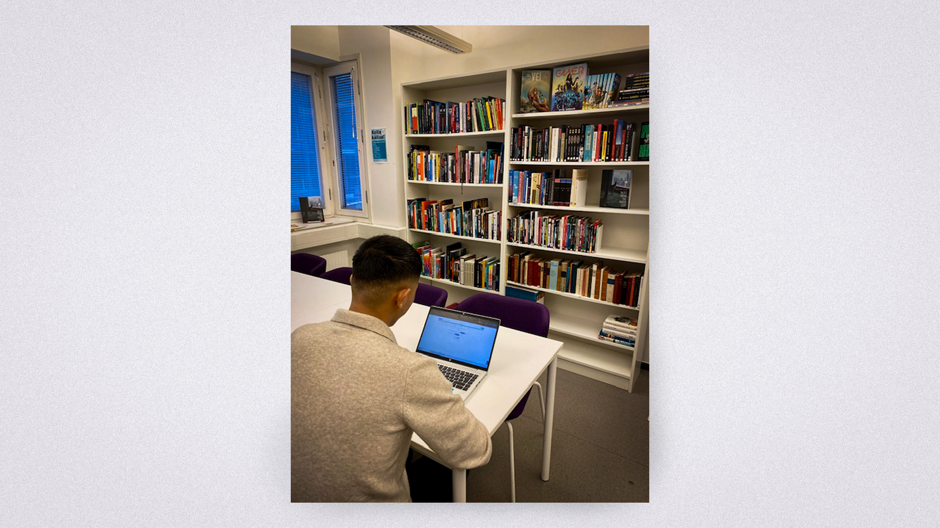 Migrationsdomstolens bedömning är fel och djupt orätt, skriver 23 lärare och skolpersonal om eleven Nemat som fått nekat uppehållstillstånd.