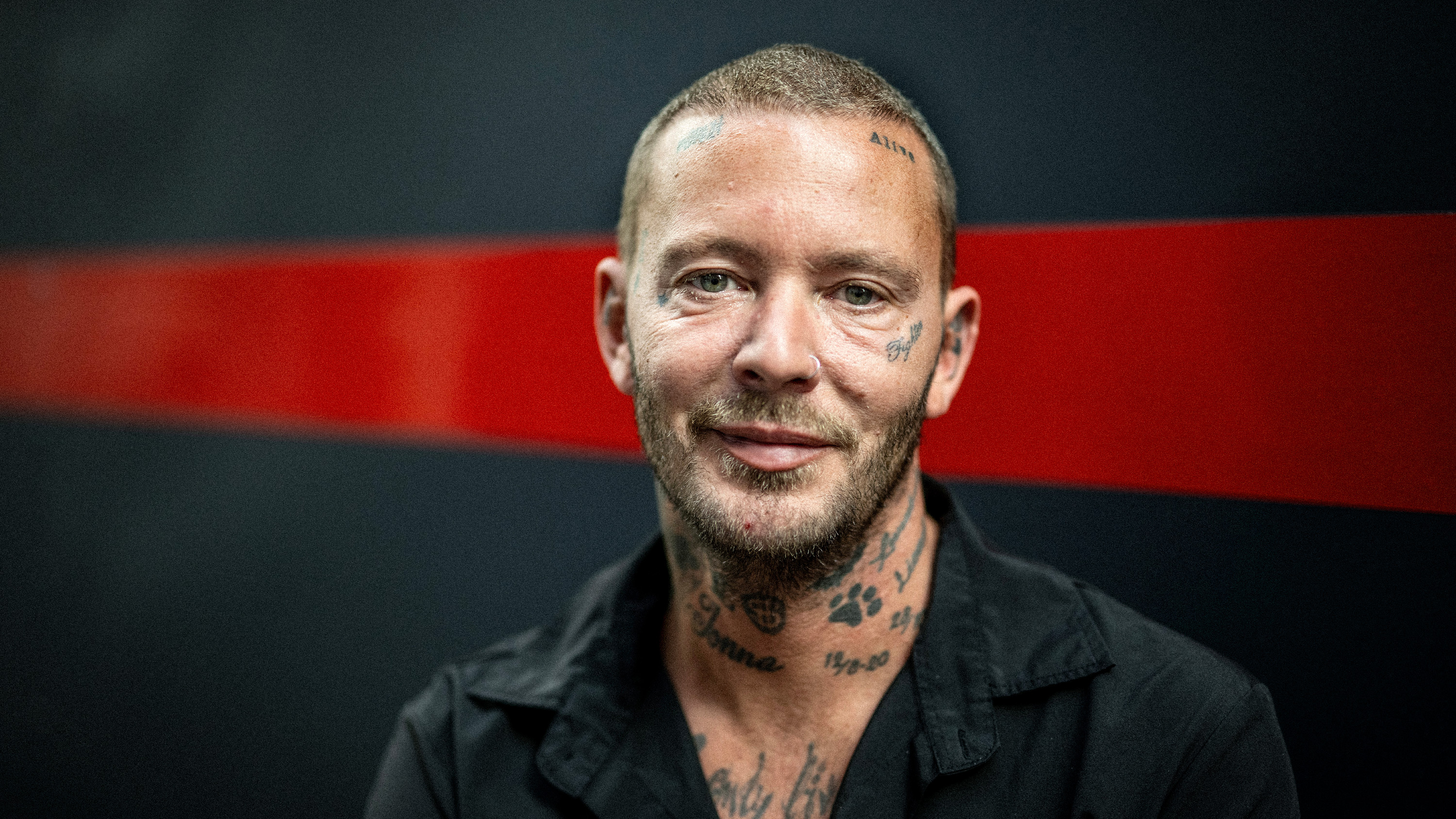 Den andra delen av dokumentären om Joakim Lundell handlar om syskonbråket.