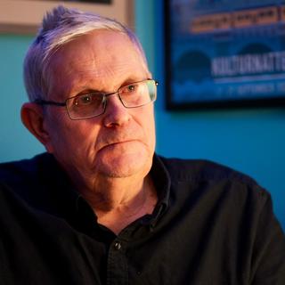 ”Förslitningsskador gör att de flesta byggarbetare tvingas sluta i förtid, och många går på tunga värktabletter för att orka fortsätta jobba”, säger pensionären och den före detta byggnadsarbetaren Stefan Slottensjö.