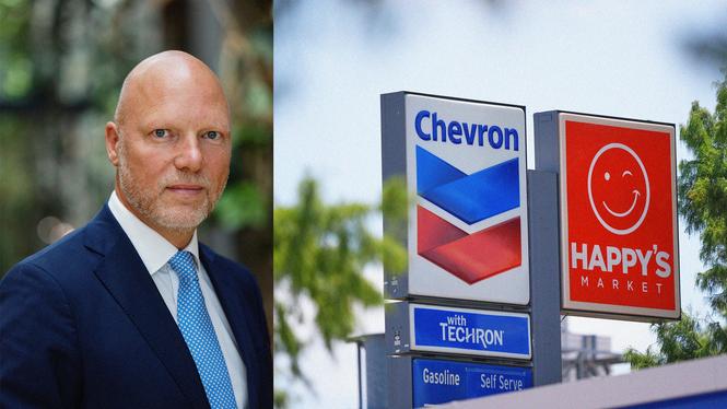 Jörgern Warborn (M) anklagas för att ha låtit sig påverkas av oljeindustrin.