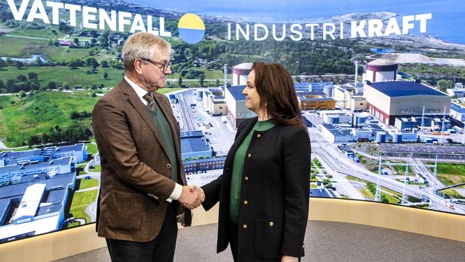 Industrikrafts ordförande Tom Erixon och Vattenfalls vd Anna Borg i samband med att parterna i november tecknade ett avtal som möjliggör nästa steg mot ny kärnkraft på Väröhalvön vid Ringhals.