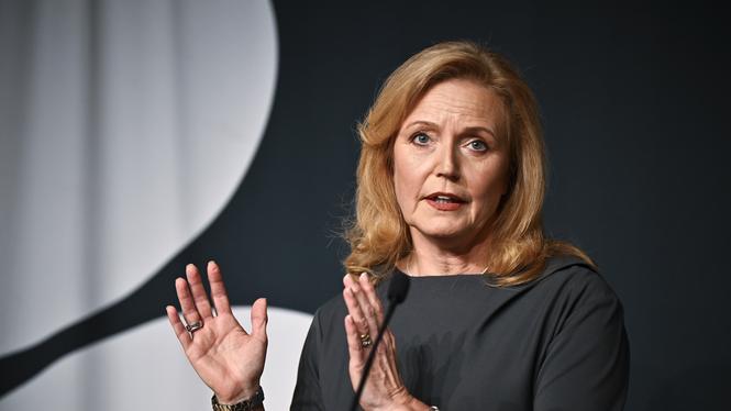 Elisabeth Thand Ringqvist under en pressträff efter att hon har blivit vald till Centerpartiets partiledare. 