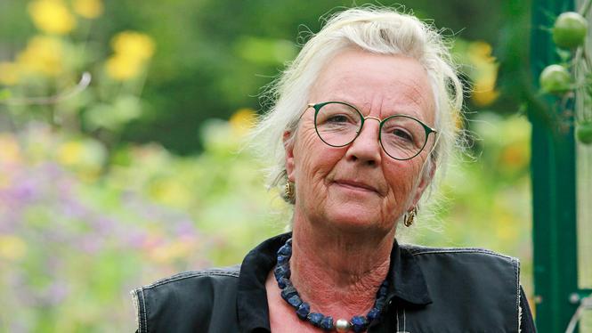 ”Det är fascinerande hur en torr liten pryl som ett frö kan ge så mycket liv och skapa en sådan mångfald”, säger dokumentärfilmaren Tina-Marie Qwiberg.