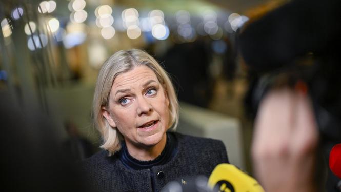 Socialdemokraternas partiledare Magdalena Andersson inför onsdagskvällens partiledardebatt i riksdagen.