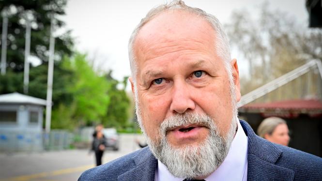 Jonas Sjöstedt var på plats även när den första rättegången mot Joakim Medin hölls i våras.