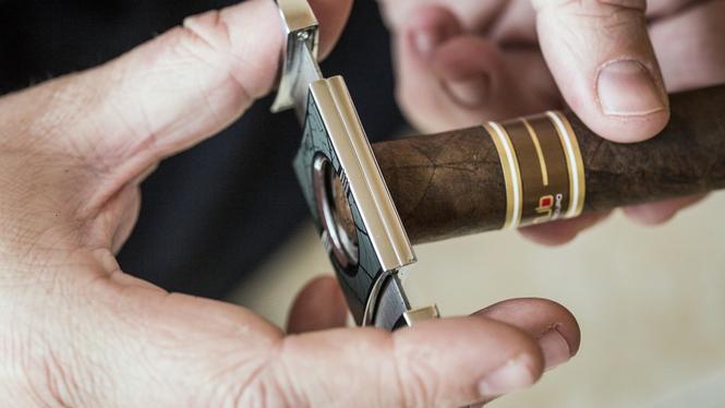 Bolagets kubanska cigarrer omsätter närmare 100 miljoner kronor.