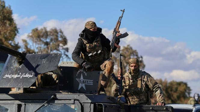 SDF-soldater i Hassajeh, i nordöstra Syrien.