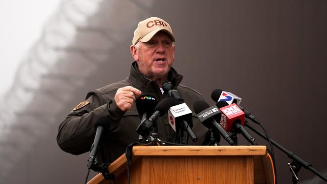 Gränschefen Tom Homan, även kallad gränstsar, får uppdraget att leda ICE-insatsen i Minneapolis.