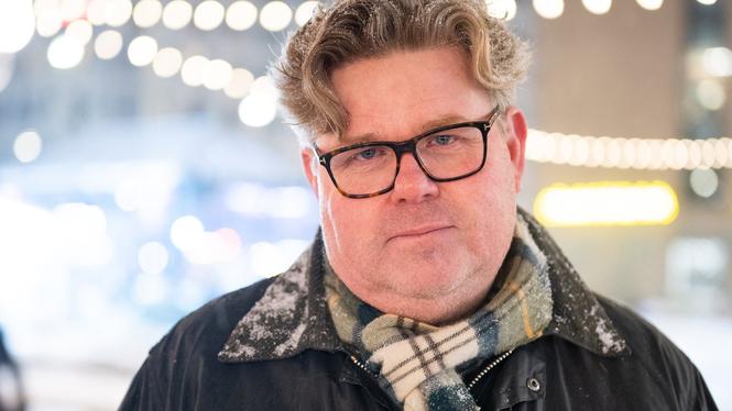 Justitieminister Gunnar Strömmer deltog under en manifestation mot mäns våld mot kvinnor i början av januari. Dagen därpå deltog han i ytterligare en manifestation mot våldet, på Sergels torg i Stockholm.