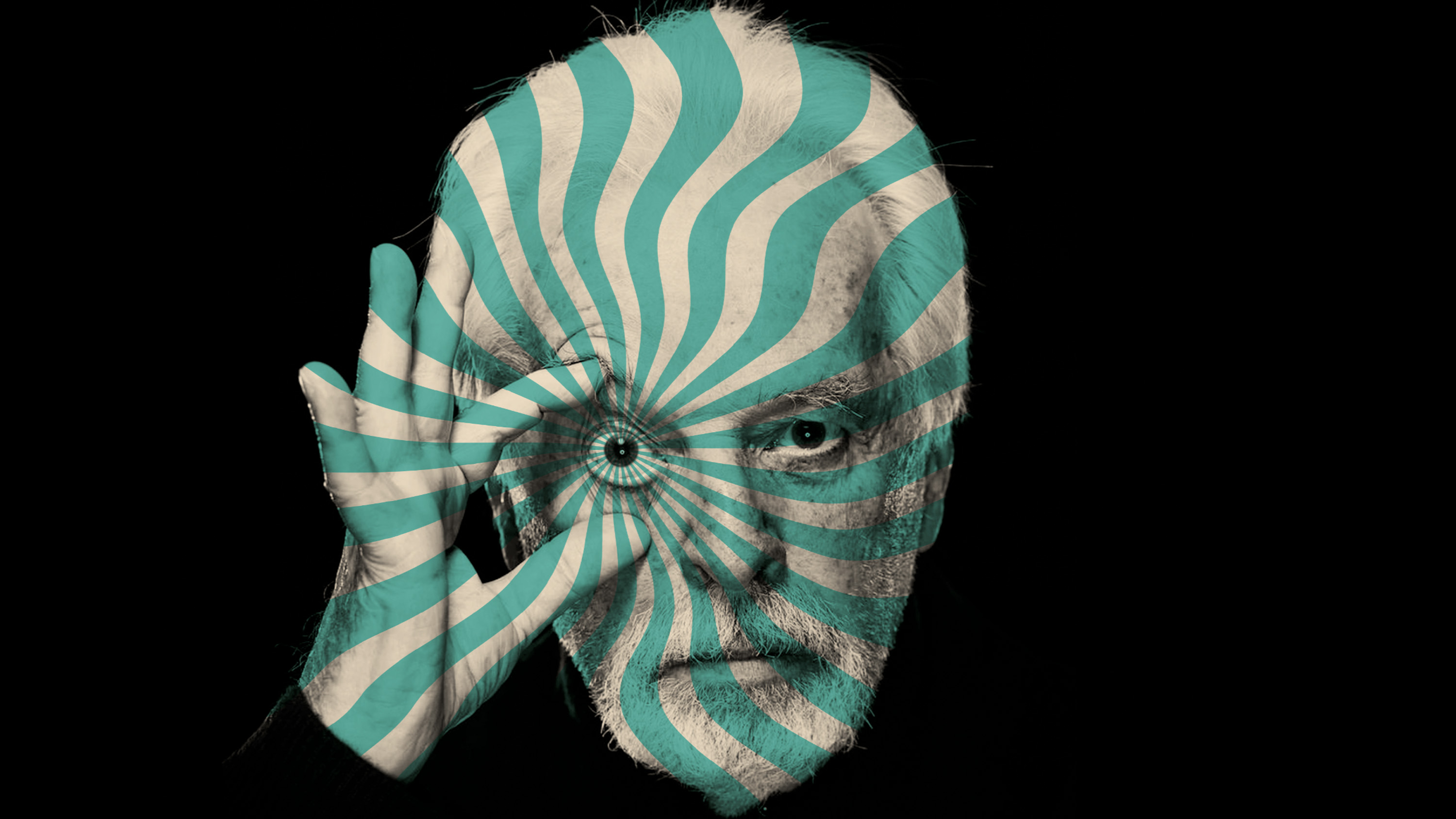 Filmskaparen Alejandro Jodorowsky menar att han levt ”100 olika liv och förkroppsligat 100 olika Jodorowskys”. 